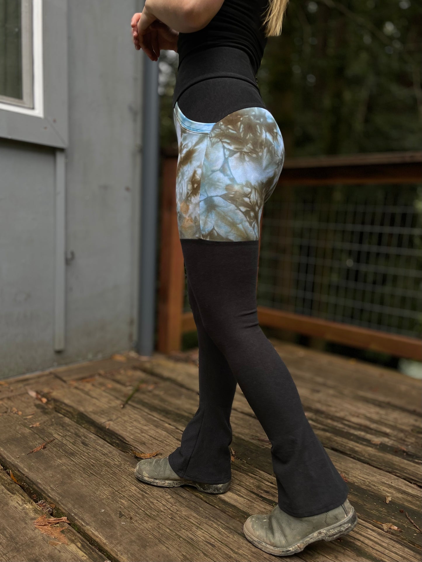 Calliope Bootcut Leggings - MTO