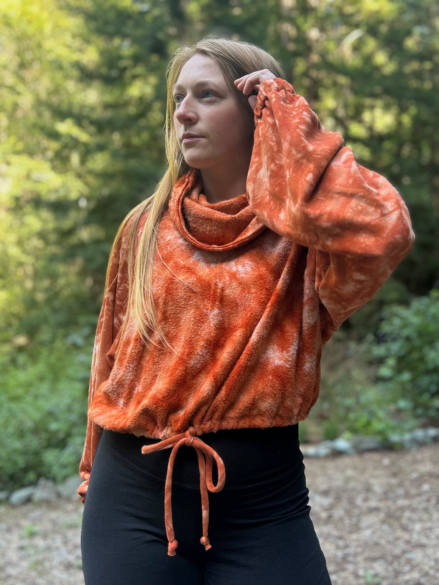 Zena Cropped Pullover