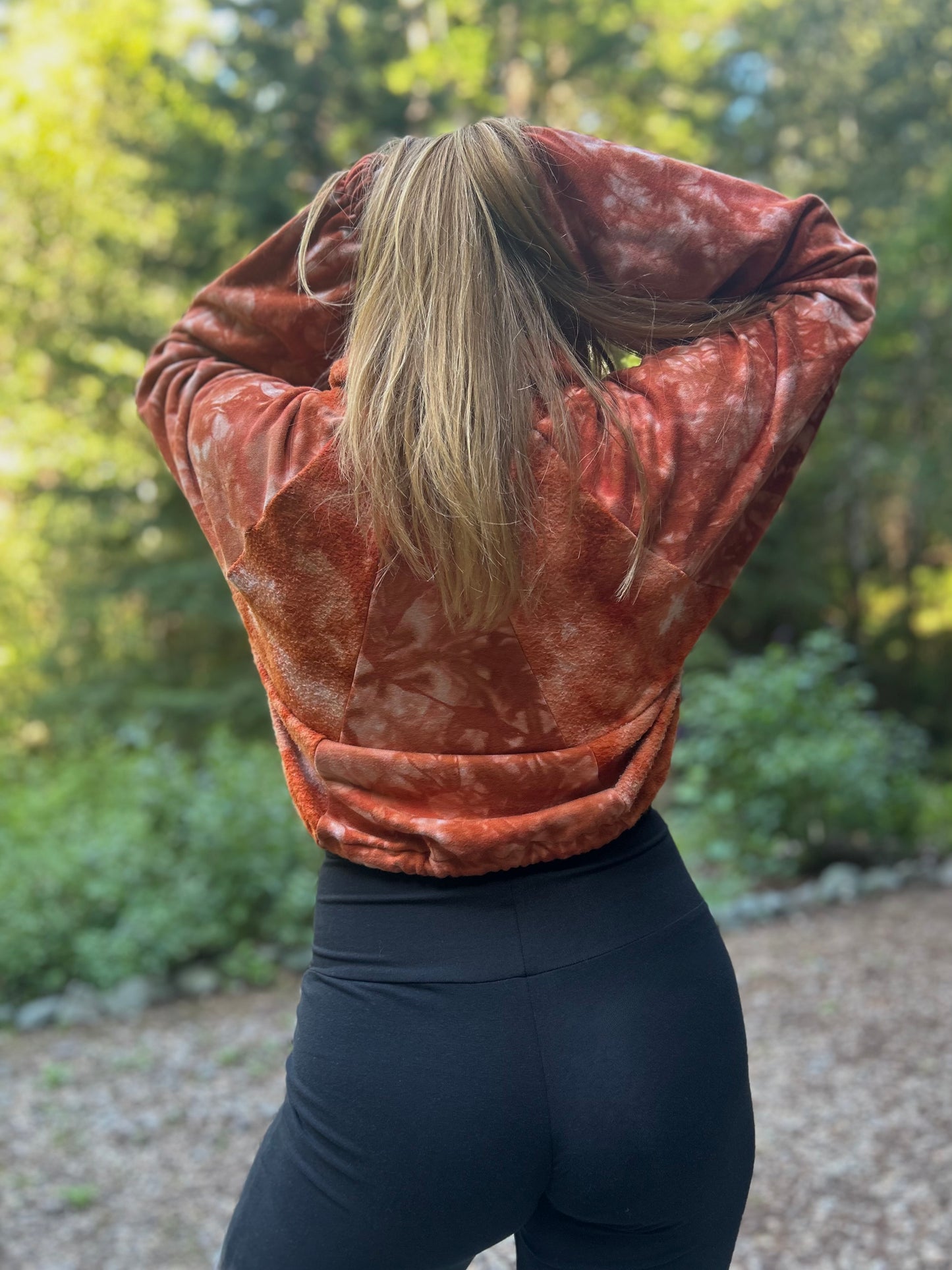 Zena Cropped Pullover