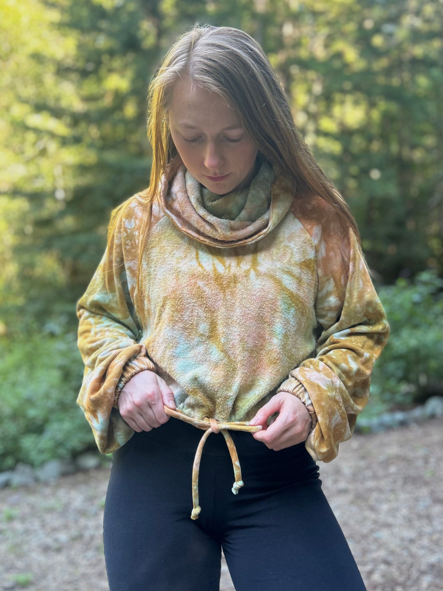 Zena Cropped Pullover