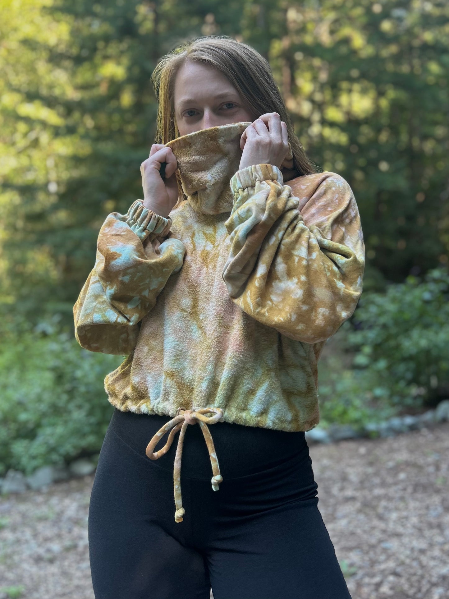 Zena Cropped Pullover