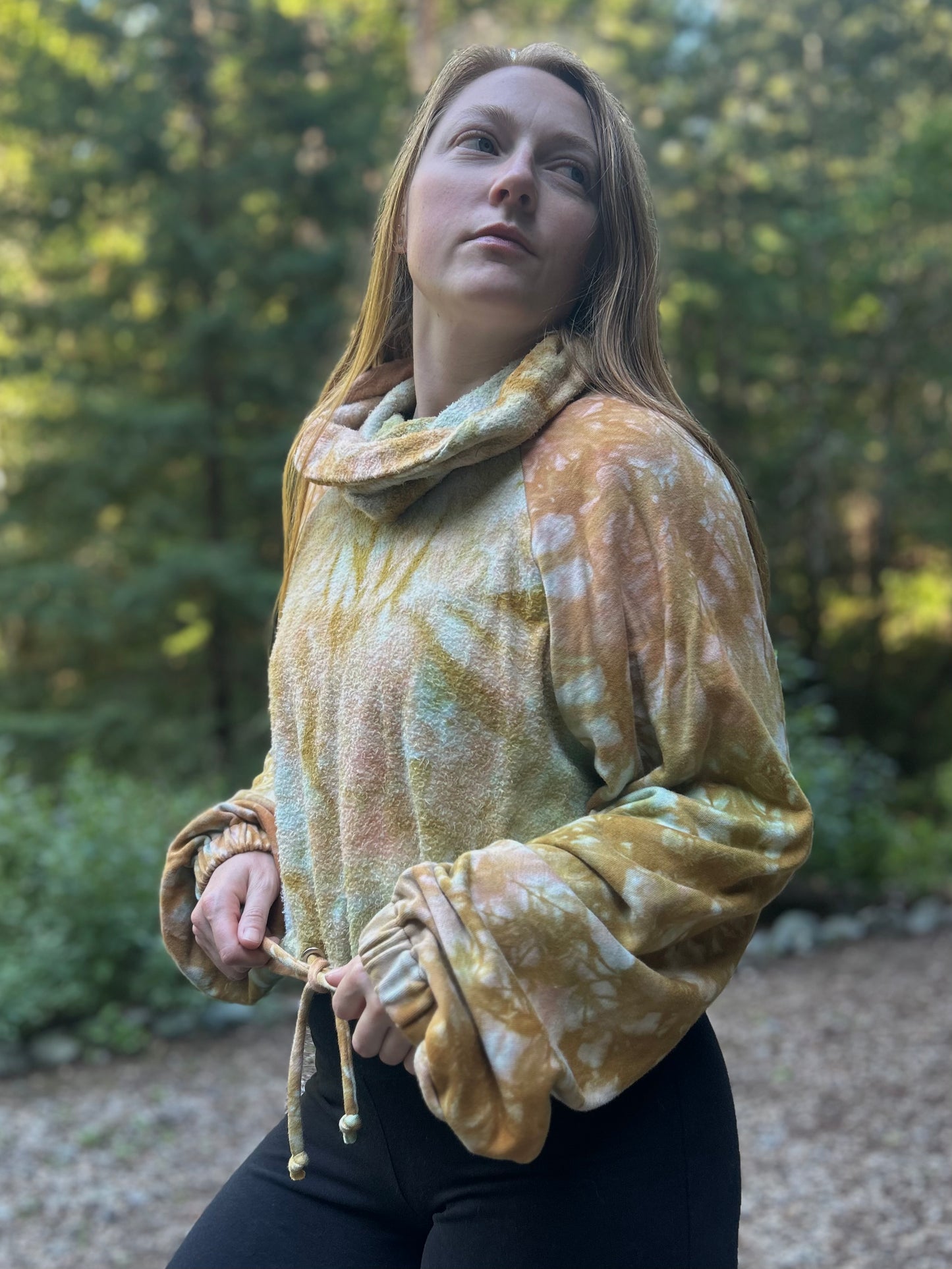 Zena Cropped Pullover