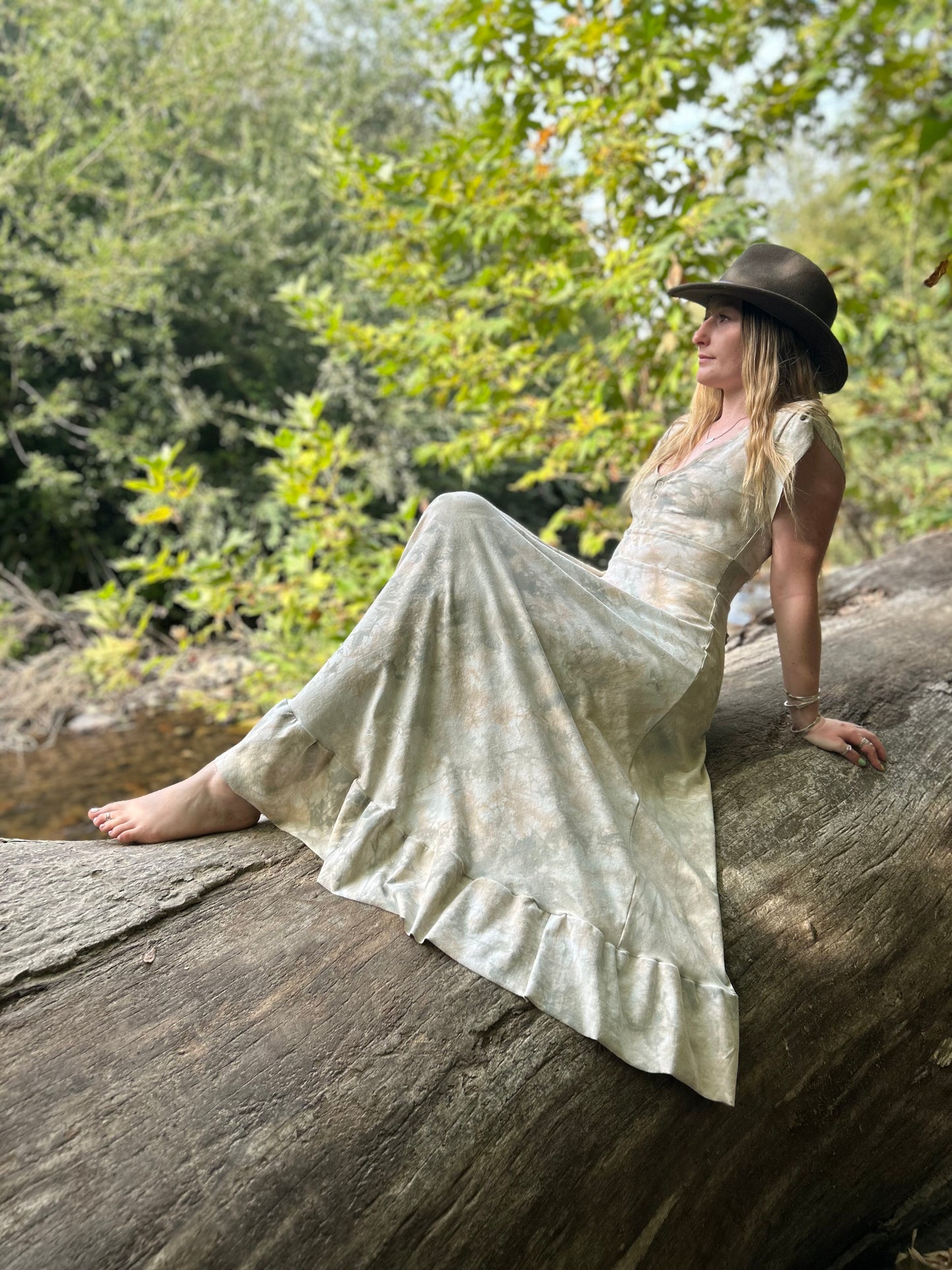 Amoura Dress