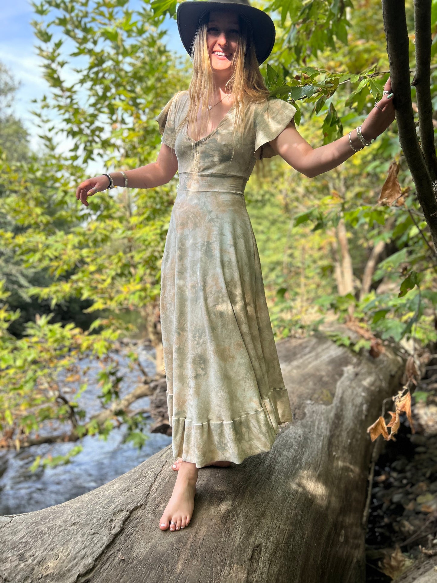 Amoura Dress