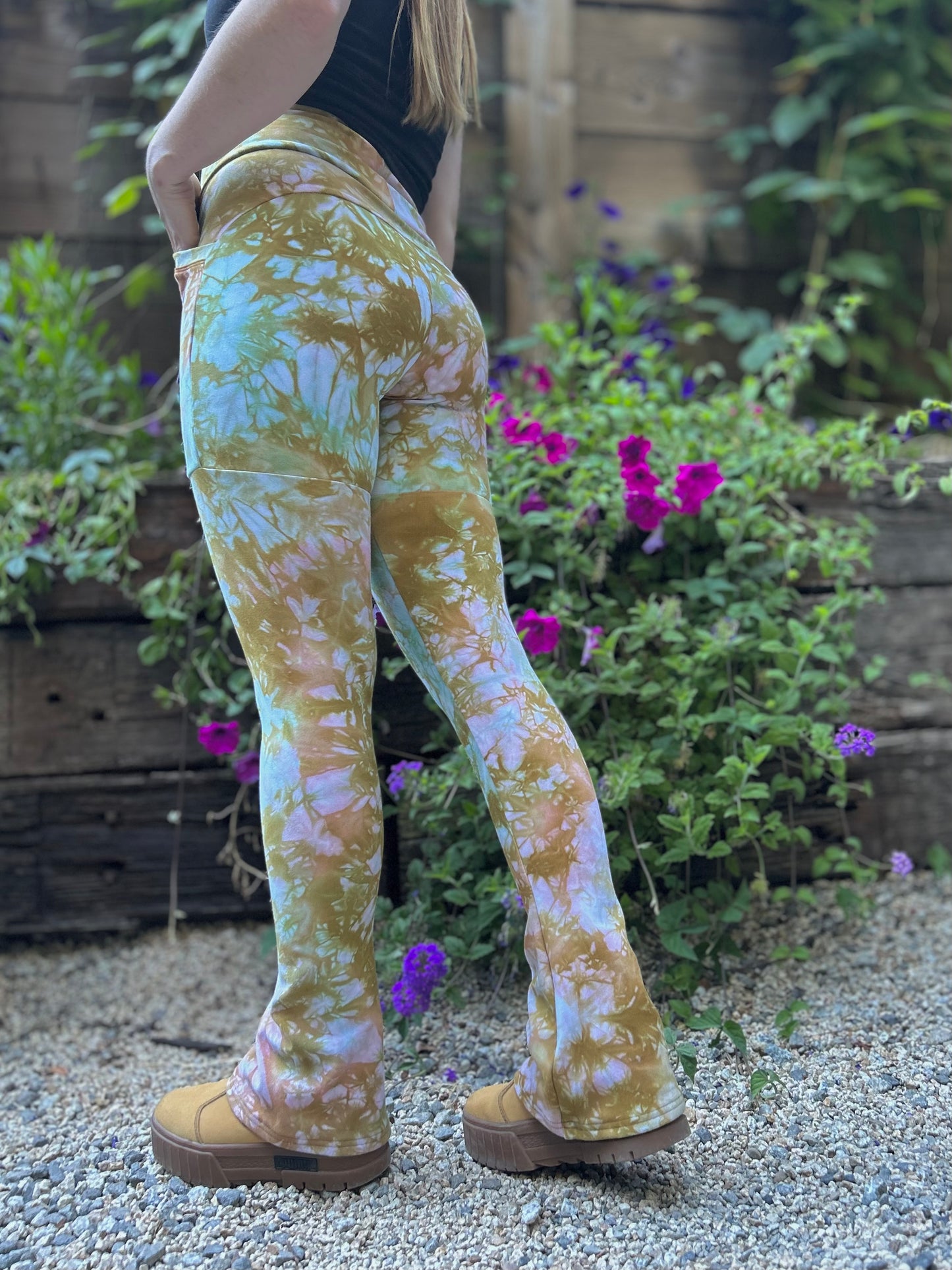 Calliope Bootcut Leggings - MTO