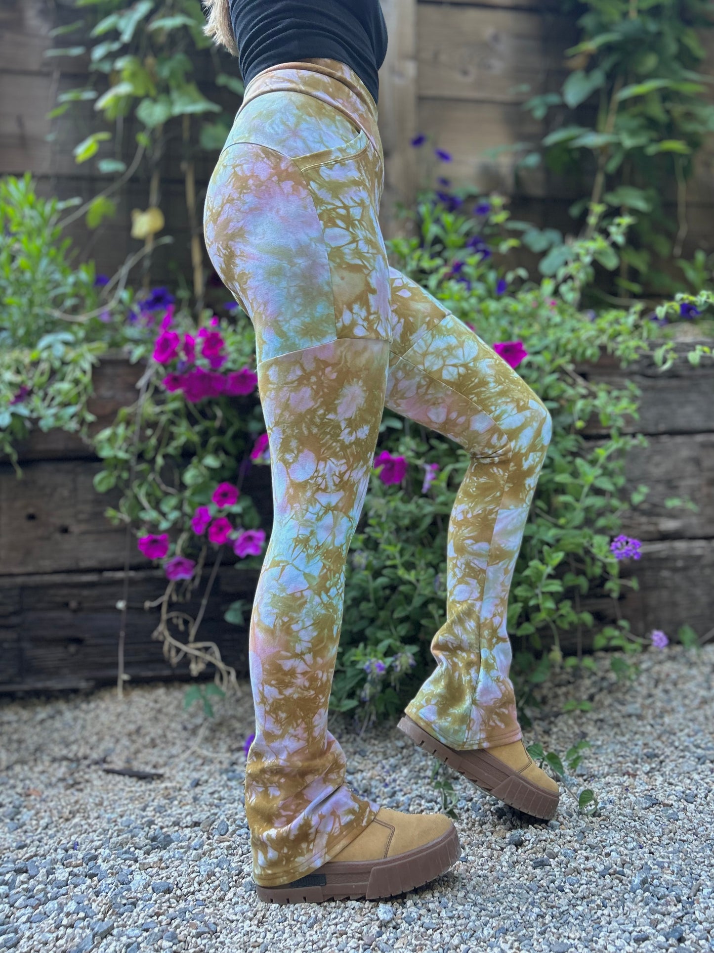 Calliope Bootcut Leggings - MTO